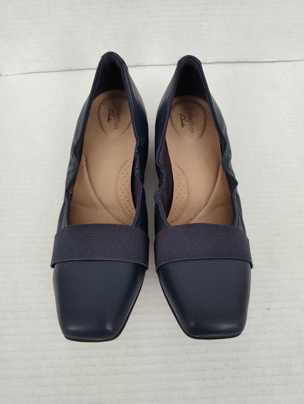 Clarks Tilmont Slip on Navy Blue Leather Loafers Size 10 Elastic Sides Shoes - Picture 4 of 6